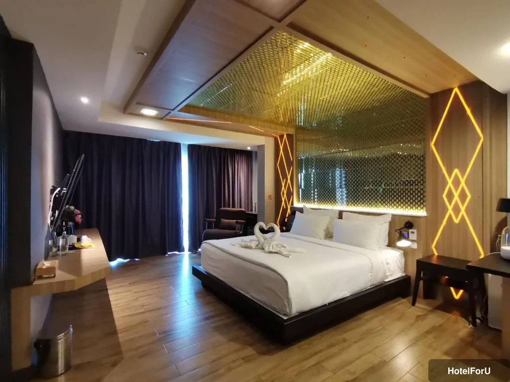 Holatel Phitsanulok - Sweet Suite King - Room plan