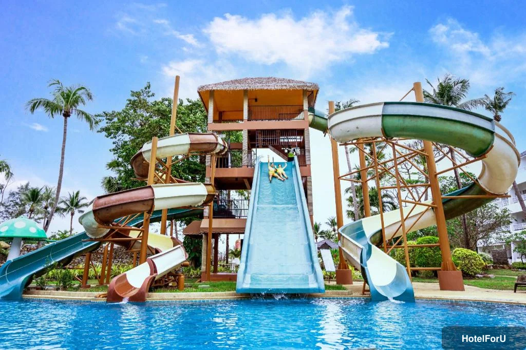 Thavorn Palm Beach Resort Phuket - Water park