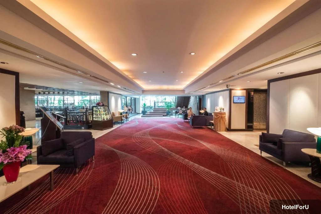 Zenith Sukhumvit Hotel - Lobby
