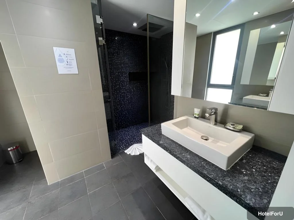 Absolute Twin Sands Resort and Spa hotel photo 5
