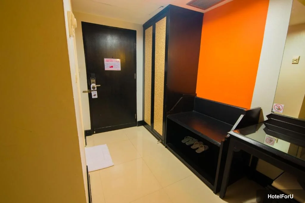 Asawann Hotel hotel photo 3