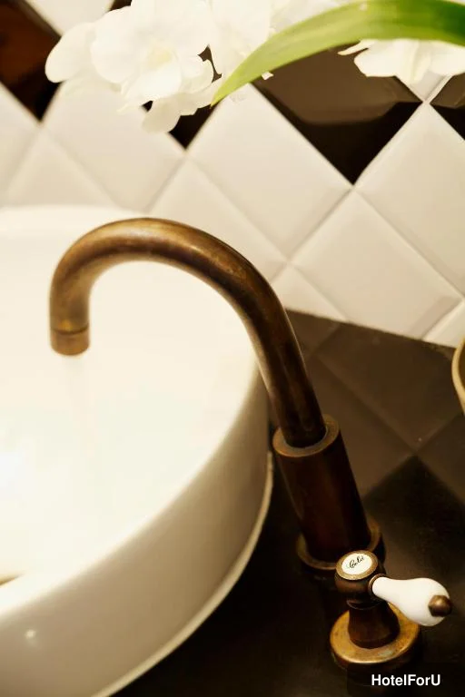 Baan Chart Hotel - Bathroom