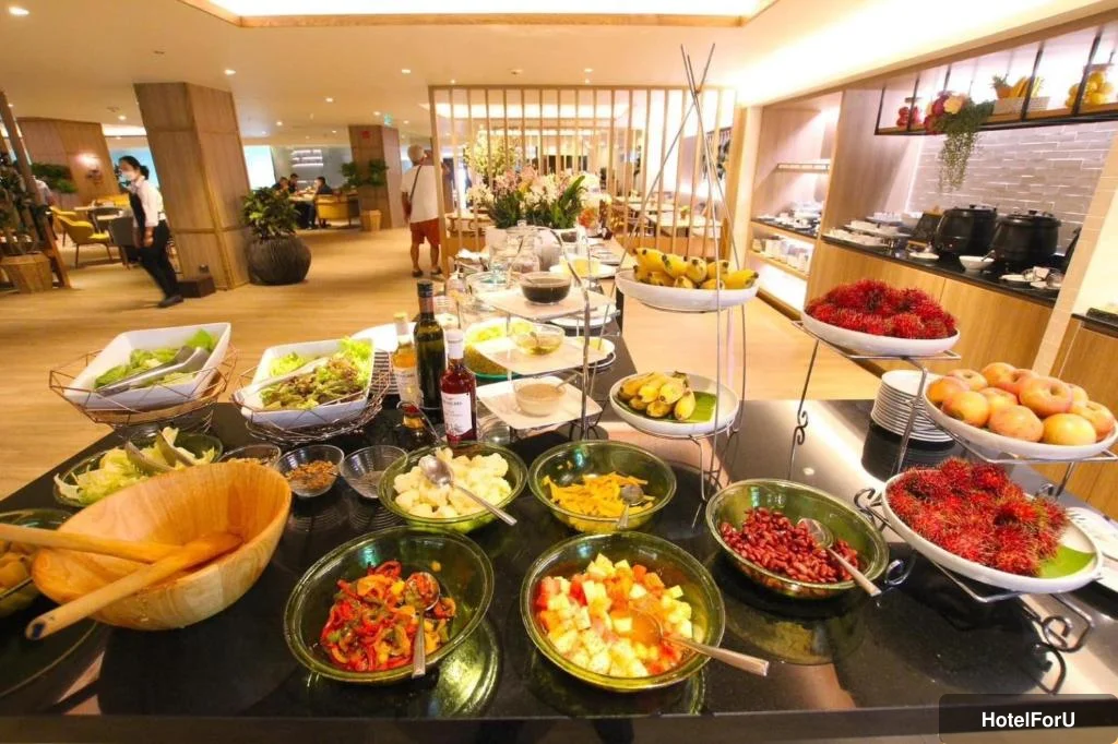 Centara Udon - Food and beverages