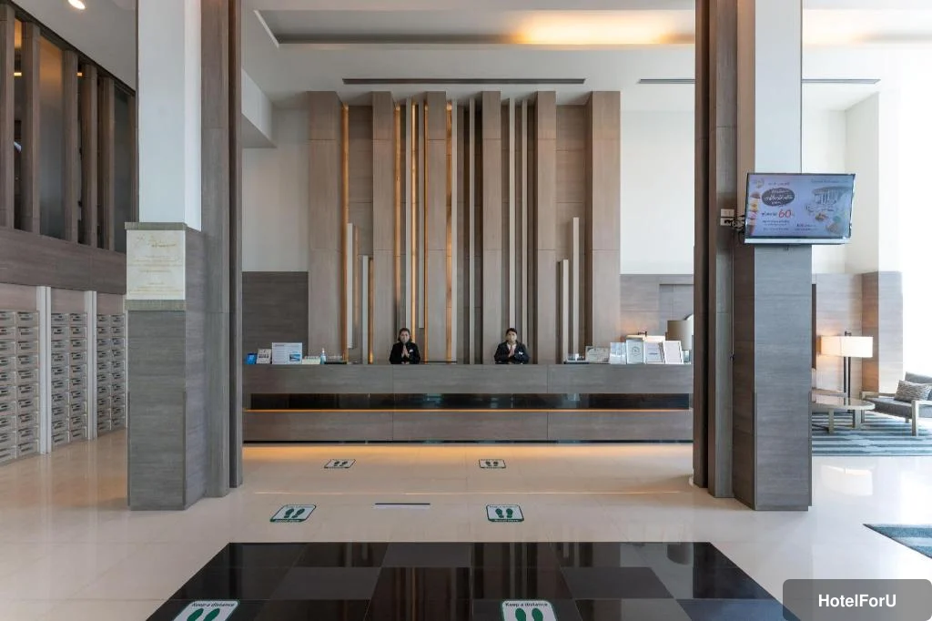 Classic Kameo Hotel & Services Apartment - Reception