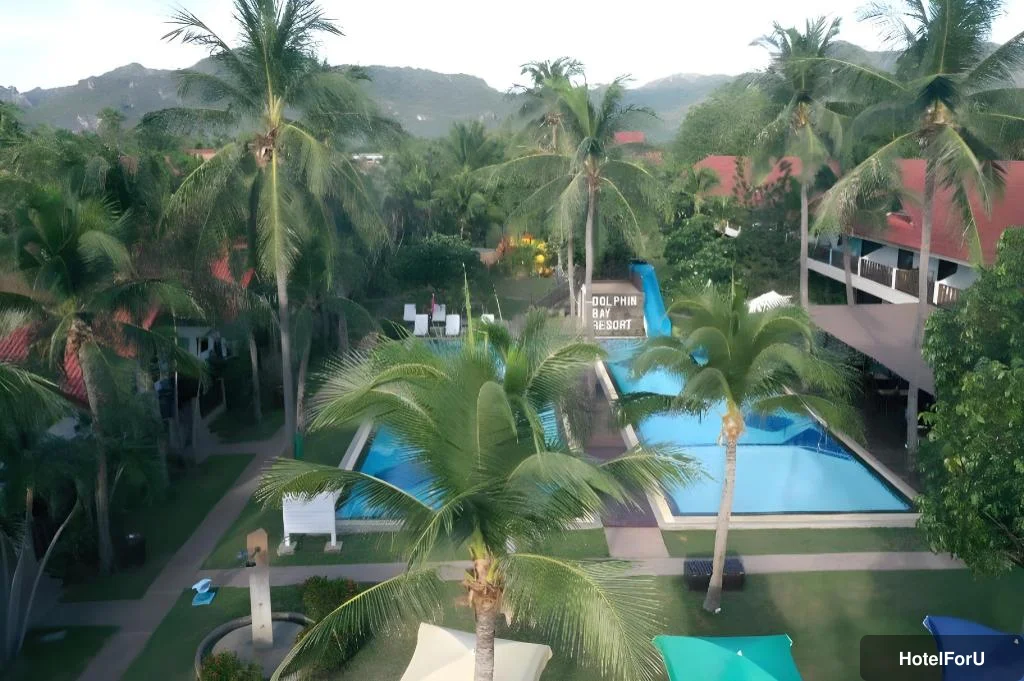 Dolphin Bay Beach Resort - Lobby