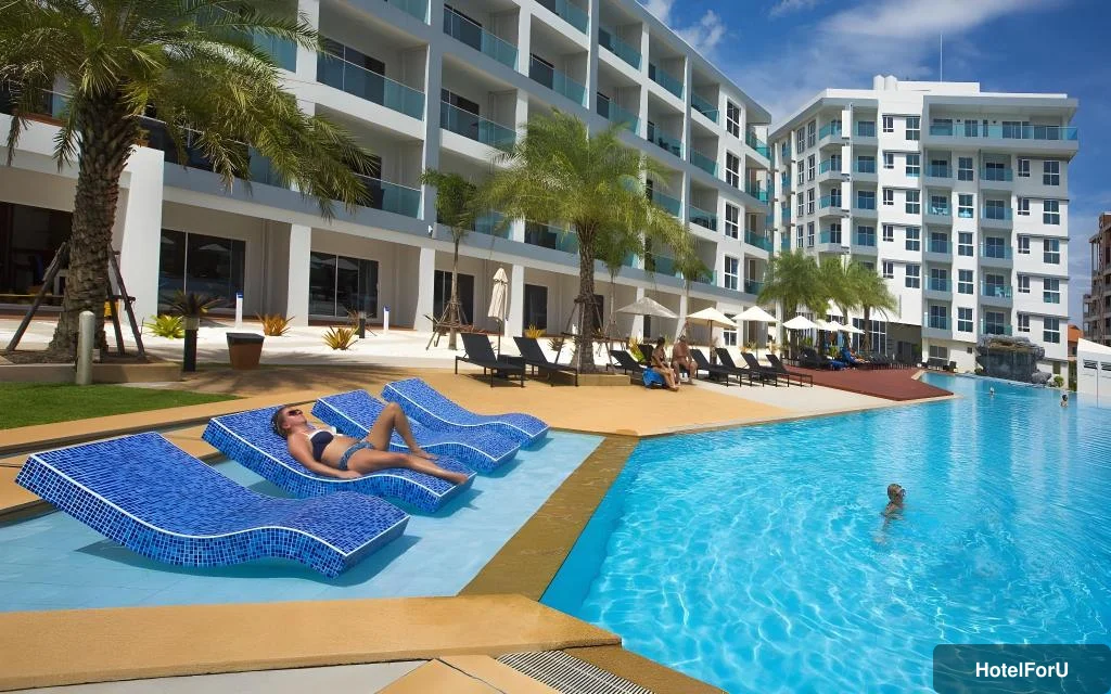 GrandBlue Resort hotel photo 1