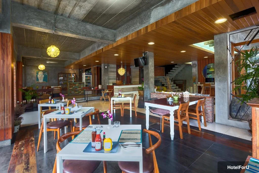 Memory Boutique Patong - Shared lounge/TV area