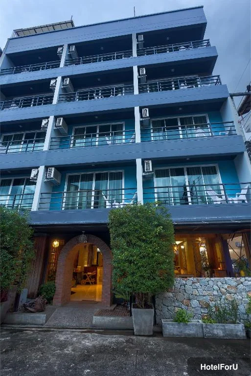 Memory Boutique Patong - Entrance