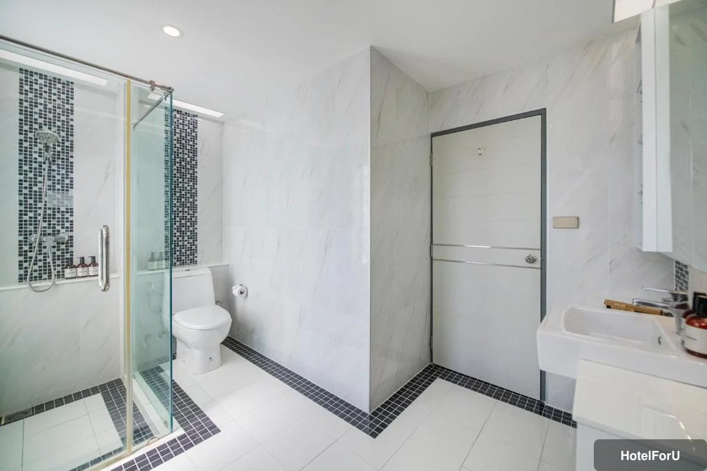 NH Boat Lagoon Phuket Resort - Bathroom