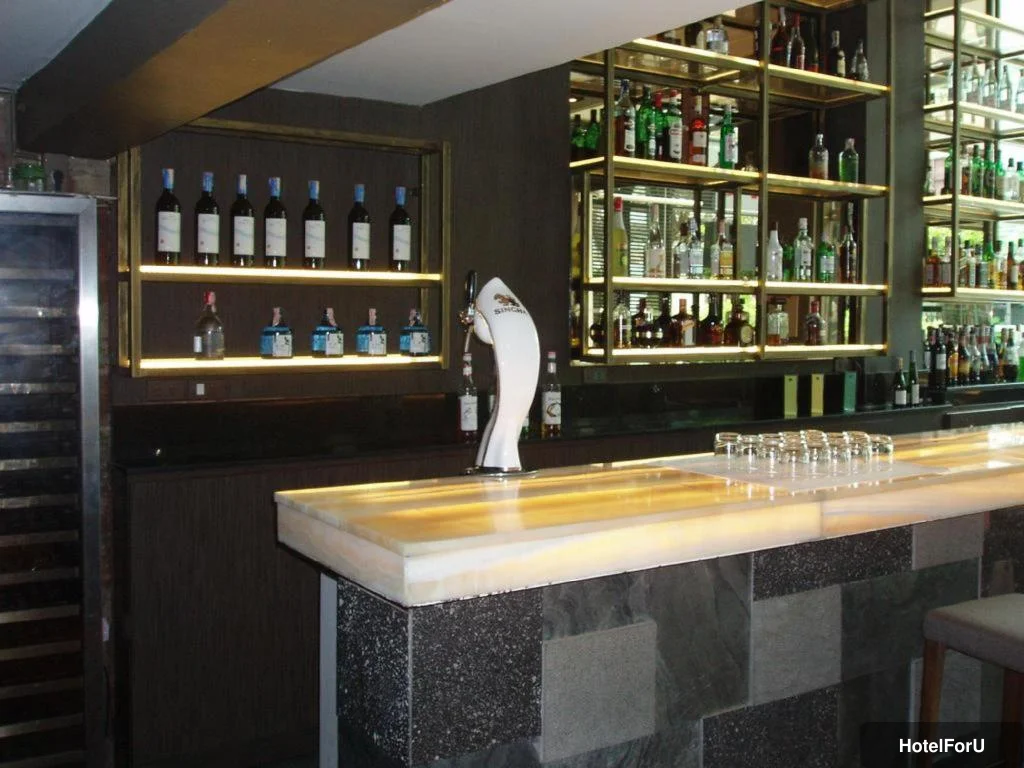 Sacha's Hotel Uno hotel photo 3