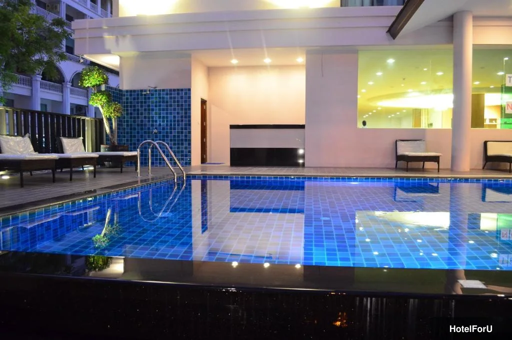Tevan Jomtien Hotel Pattaya - Swimming pool