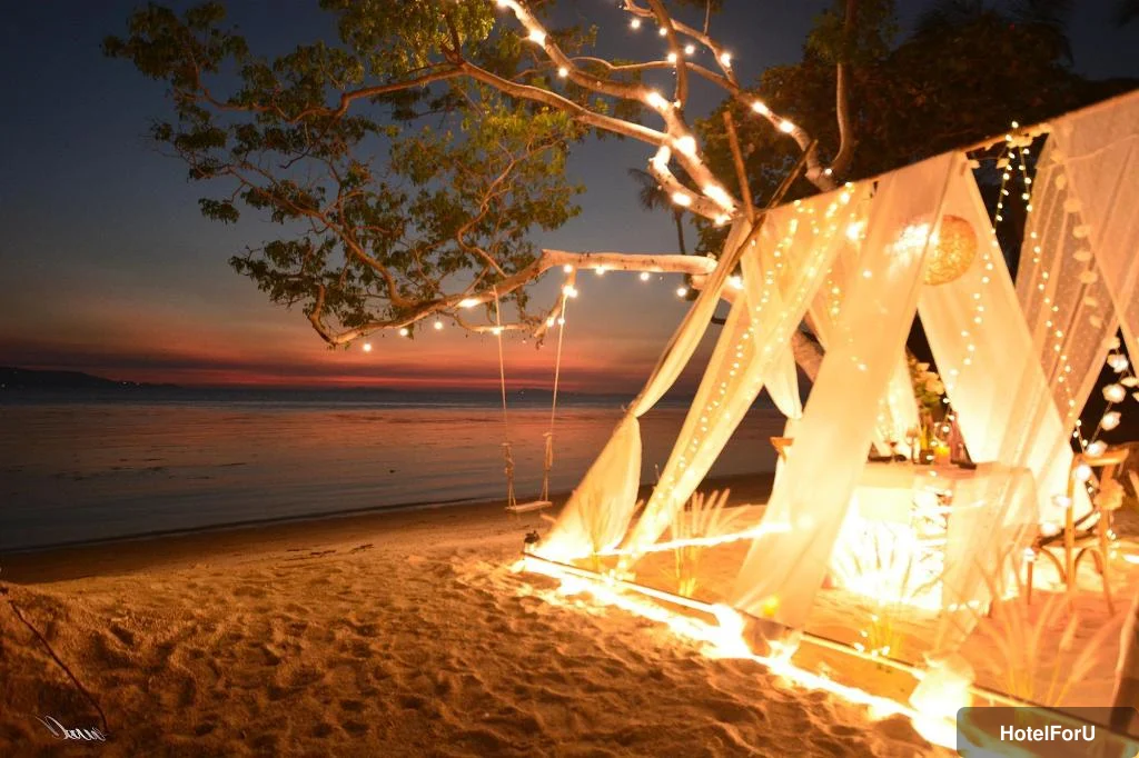 The Cabin Beach Resort - Restaurant