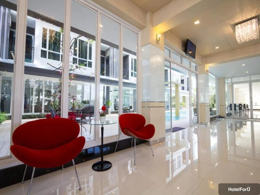 The Ozone Boutique Hotel - Surrounding environment