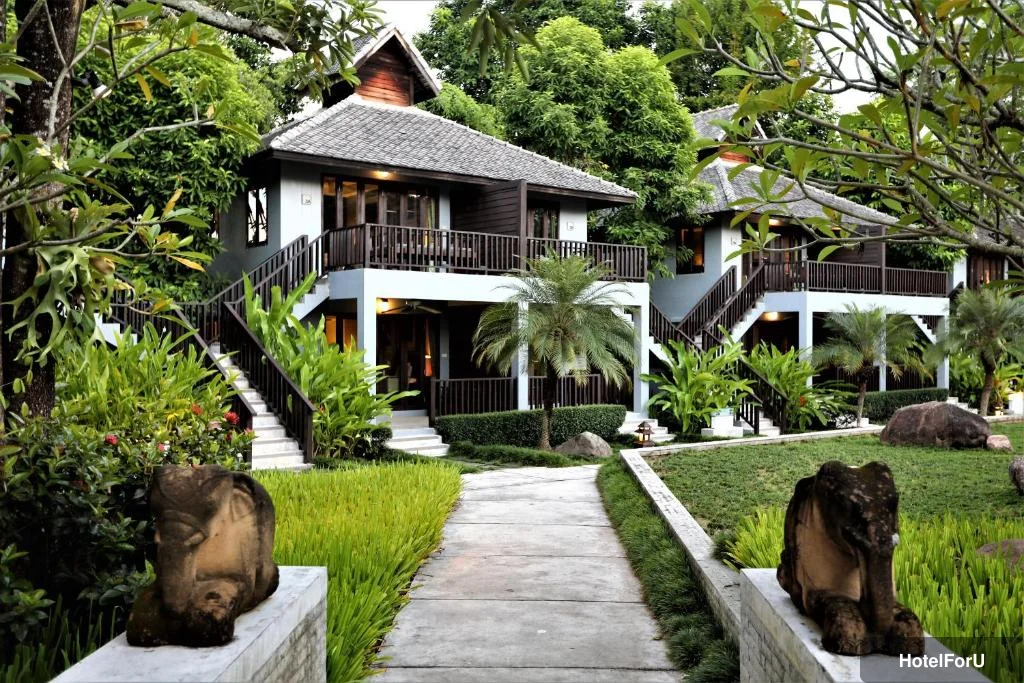 The Quarter Resort - Entrance