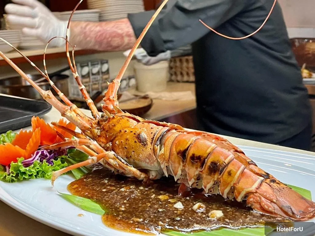 The Sarann Hotel - Food and beverages
