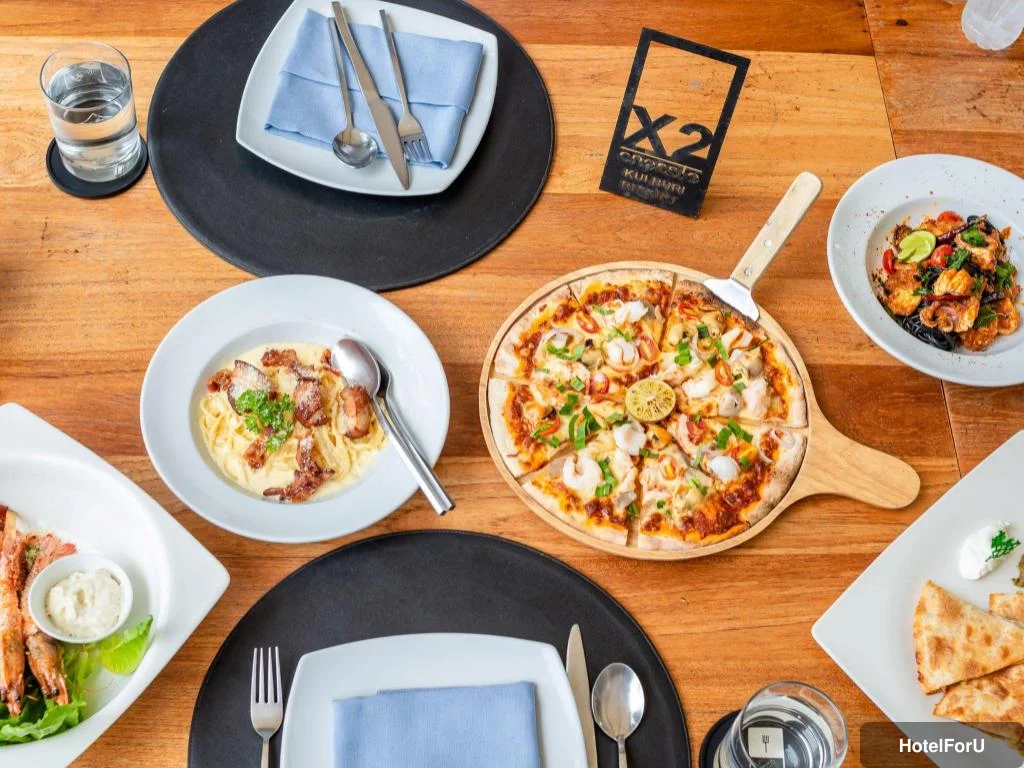 Tolani Resort Kui Buri - Food and beverages