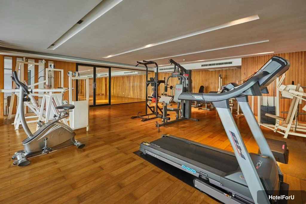 Welcome World Beachfront Resort - Fitness center