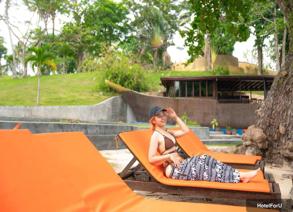 Ban Raya Resort and Spa - Shared lounge/TV area