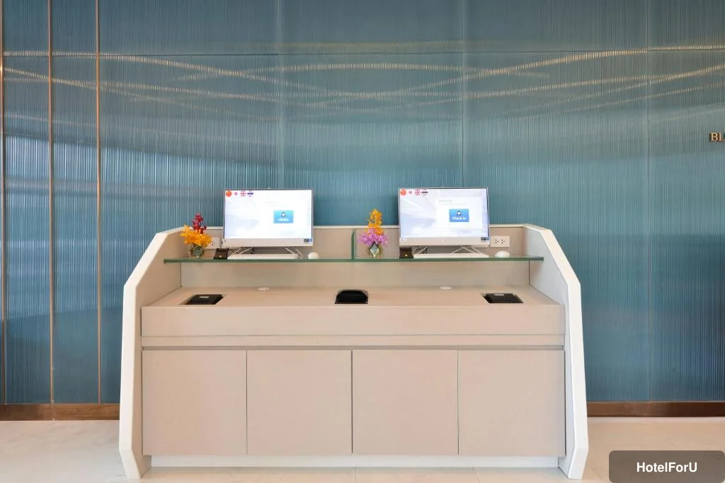 Centre Point Prime Hotel Pattaya - Business center