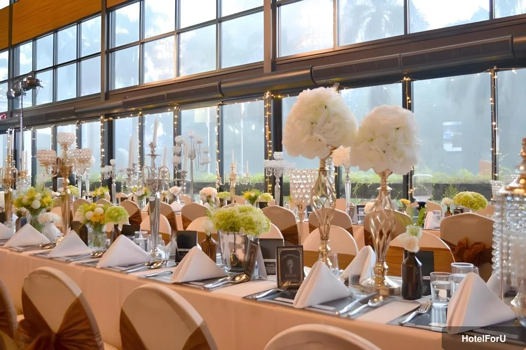 Century Park Hotel [Bangkok] hotel photo 1