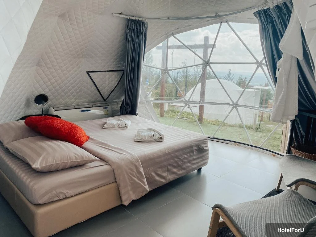 Stratus Resort - Garden View Dome - Bed