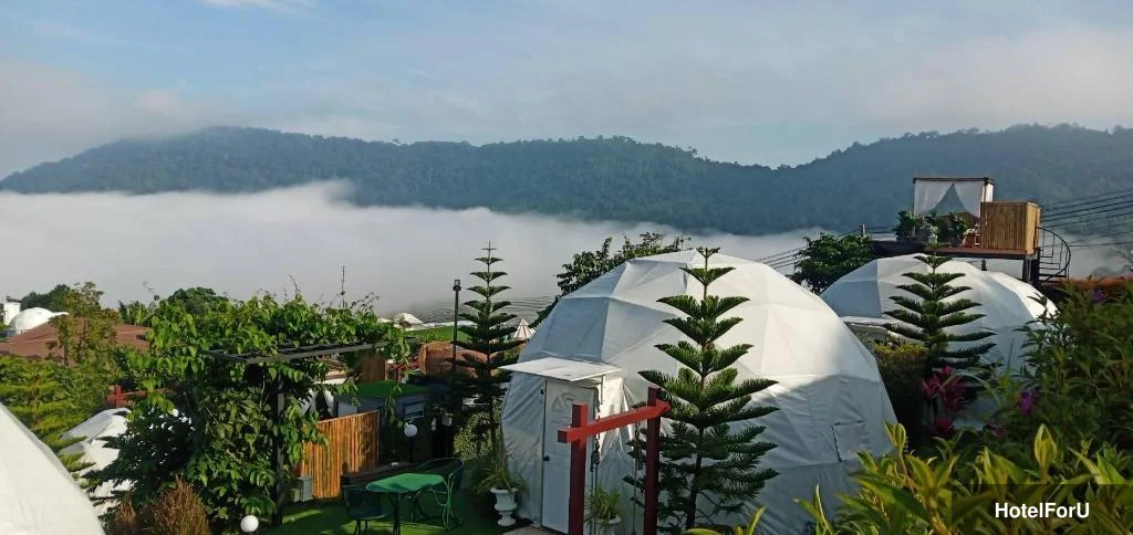 Stratus Resort - Interior view