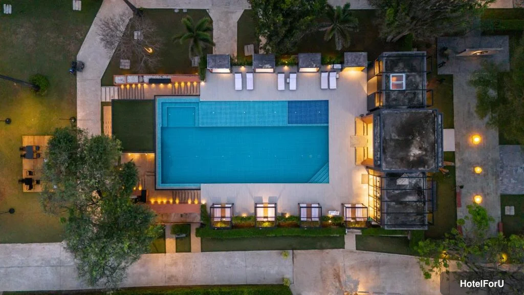 Sunshine Paradise Resort - Swimming pool