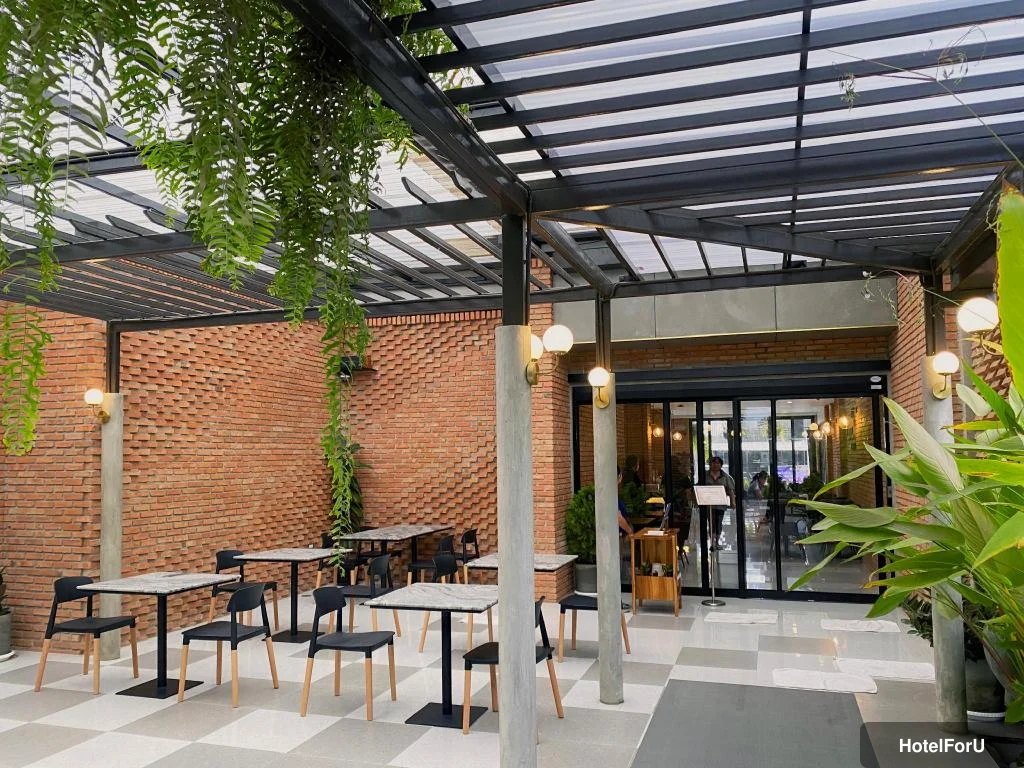 The Coconut Hotel - Restaurant