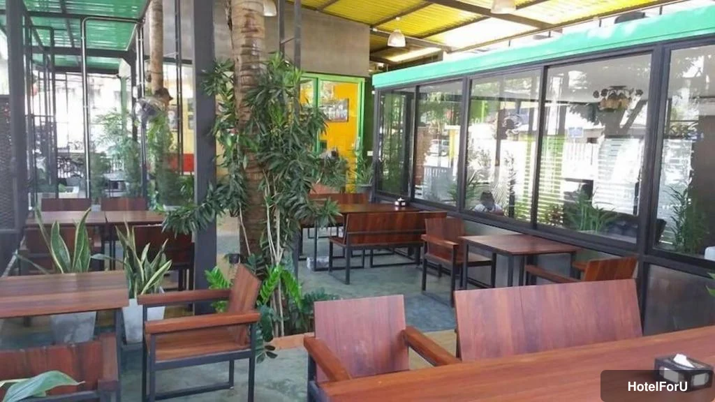 The Coconut Hotel hotel photo 3